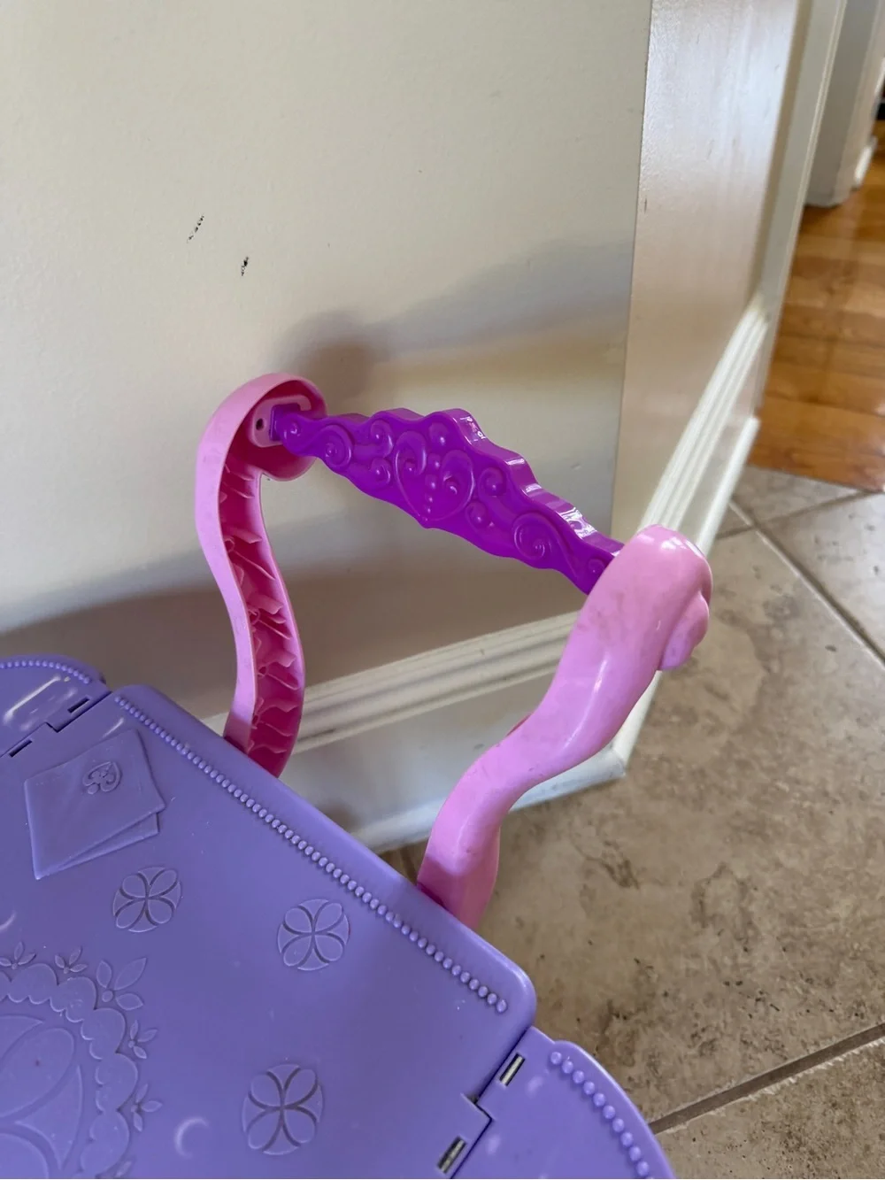 Disney Junior Just Play Sofia the First Purple & Pink Play Cart with Gold Wheels